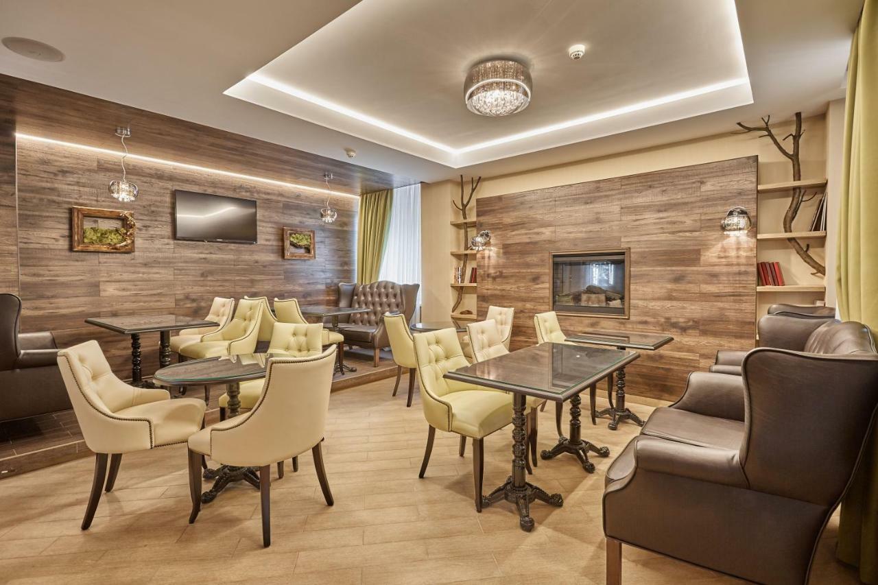 Honour And Grace Hotel ياخيموف المظهر الخارجي الصورة